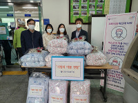 경인지방병무청, 어버이날 맞아 수원 화서1동 소외이웃에 물품 전달