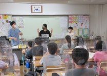 안양민백초 6학년생 대상  전문 강사와 함께 연극수업 실시