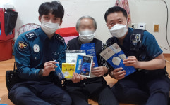 취약층 노인에 말벗 돼준 성남중원경찰서 경찰들