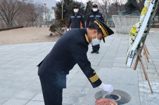 포천소방서, 청성역사공원 충혼탑 참배로 새해 업무 시작