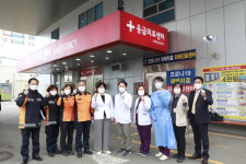 검단탑병원 코로나 환자 수용 엄지척 송태철 인천서부소방서장 감사 인사