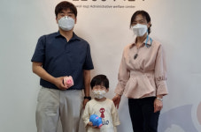 1년간 모은 사랑의 저금통 기부한 꼬마천사가 전해준 따뜻한 감동