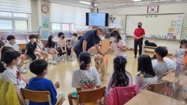 강아지 예뻐했더니 어느새 단짝친구 생겼어요