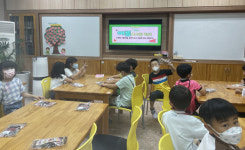 고양 용두초, 여름도서관학교 캠프 눈길