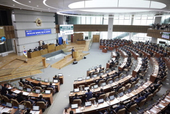 막 오른 행감·본예산 심의 도의회 여야 날선 대치 예고