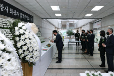서태원 가평군수, 경기북부청사 이태원 참사 합동 분향소 조문