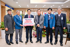 양평로타리클럽·㈜엘씨에스, 양평군에 이웃돕기 물품·성금 기탁