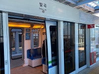 의정부 경전철 출근길 운행 중단 소동…선로전환기 한파로 얼어