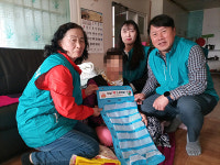 연천군 신서면 지사협, 취약계층 120가구에 주간 약달력 배포
