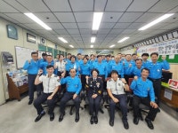 안양동안서, 모범운전자회 회원에  감사패 전달