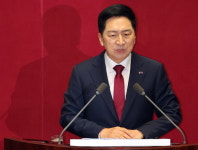 국회의원 30명 감축·무노동 무임금·불체포특권 포기하자