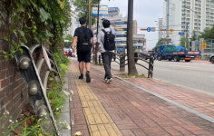어린이 보호구역 사고 줄지 않는데 인천 학교 주변 시설 훼손 나몰라라