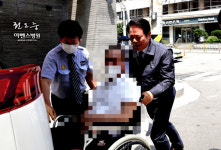 최대호 안양시장, 교통약자 이용 착한수레 승하차 도우미 활동