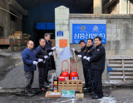 삼흥산업(주), 안양소방서 제1호 안전 사업장 선정 기념 현판식가져