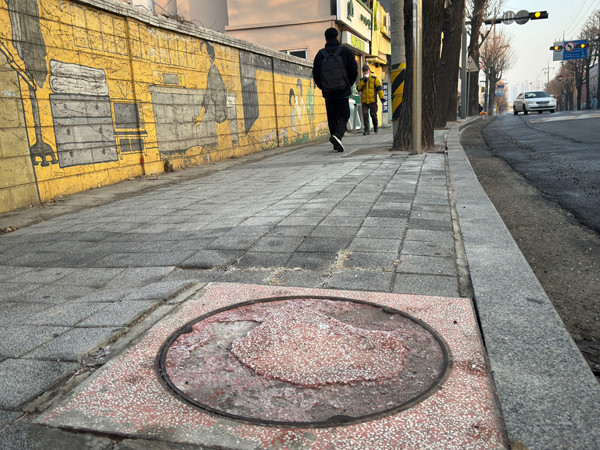 인천 맨홀 사고로 노동자 1명 사망, 1명 실종: 불법 재하도급 논란 확산
