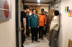 오병권 행정1부지사, 안양 관양동 고시원 화재안전컨설팅 진행