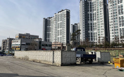 안성시, 대덕면 주민 숙원  롯데캐슬아파트 앞 제설자재창고 이전 완료