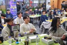 청년창업가 귀 쫑긋