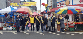 이충우 여주시장, 한글시장·세종시장 방문 상인 격려