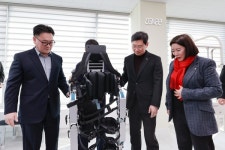 용인 기흥장애인복지관에 스마트 재활센터 문 열어