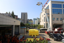 인천 계양소방서, 인명사고 대비 공기안전매트 전개 훈련