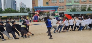 하남 신평초교, 학년 분리 참여율↑  한마음 가을 운동회 열어