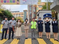 김동근 의정부시장, 버들개초교서 어린이보호구역 교통안전 캠페인 동참