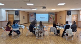 화성 청룡초, 학부모 꽃꽂이 힐링 연수 프로그램 진행