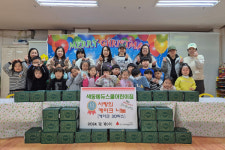 색동에듀스쿨어린이집, 인천 서구 가정3동에 사랑의 크리스마스 케이크 전달
