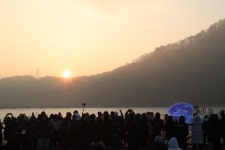 군포 명소 반월호수로 2025년 해맞이 오세요