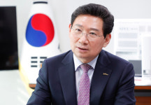 이상일 용인시장, 김동철  한국전력공사 사장에게 광교 송전철탑 이설 중재 요청