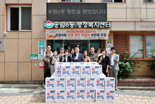 인천 동구 송림6동, 참전유공자에 감사 라면 전달