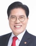 송석준 의원 28분 기다림 끝났다…경강선 출근 지옥탈출, 이천시민 숨통 트여