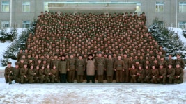 北 김정은 군부대 시찰…이번 달 여섯 번째