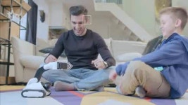 [글로벌정보] 고양이랑 놀아주는 로봇 고머