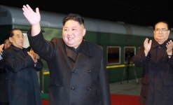 러시아 언론 김정은 전용열차 북러 국경 넘어 하산역 도착