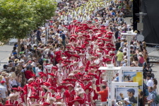 [월드 인 프레임] 노고를 치하하는 전통