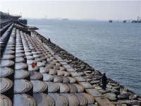 인천해수청, 인천신항 바다쉼터 낚시 근절 합동단속 실시