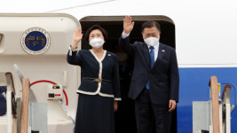 문 대통령, G7 정상회의 참석 위해 출국…유럽 3개국 순방