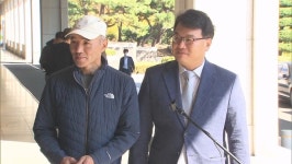 검찰, 서해 피격 유족 문 전 대통령 고발 6일 만에 조사 시작