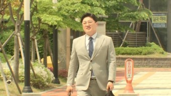검찰, '제3자 뇌물혐의' 이화영 재차 소환