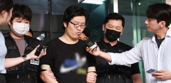 '등산로 성폭행 살인' 최윤종 송치…살해 의도 부인