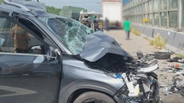 서해안고속도로 서평택JC 인근서 3중 추돌…2명 부상