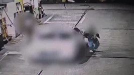 지인 대마 받아 흡인 30대, 일하던 주유소서 분신