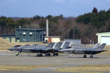 B-1B 한반도 전개 당시 일 F-35A도 북 동해 전개