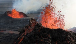 [월드 인 프레임] 얼음과 불의 땅, 또 화산 폭발