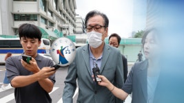 '통일교-김건희 청탁 고리' 건진법사 징역 6년