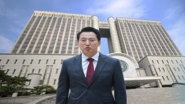 오세훈, 당선 후 첫 재판 출석…