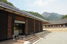 달마와 나한상 등 불교테마 수석관 건립