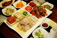 따뜻한 봄, 볼거리 많은 부산 여행에 빠질수 없는 백종원의 3대천왕 수영 맛집 가볼만한곳 1순위